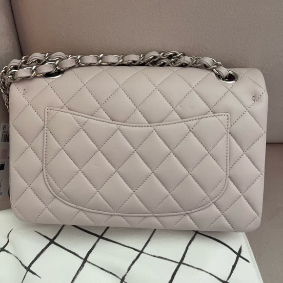 Chanel Small Classic Double Flap 21B New With Tag - Picture 2 of 8